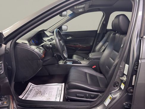 Used 2012 Honda Crosstour EX-L image 9