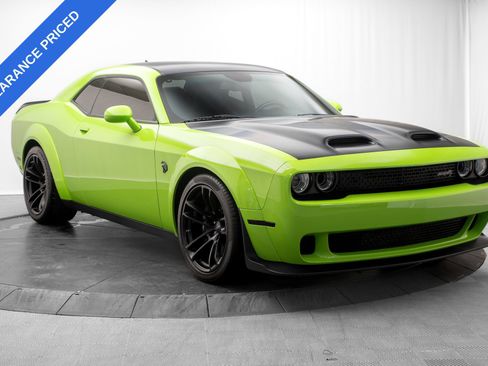Used 2023 Dodge Challenger SRT Hellcat RWD image 9