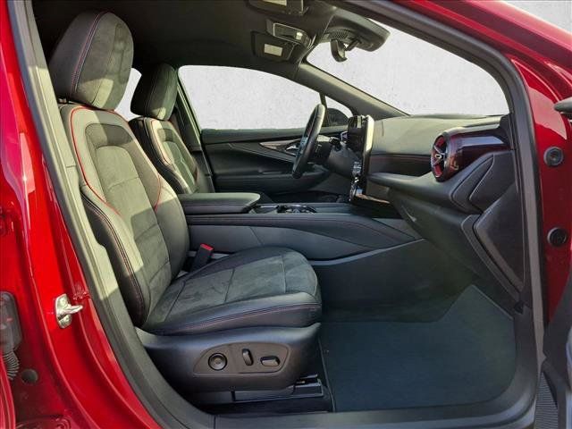 Certified 2024 Chevrolet Blazer EV RS AWD/4WD image 20