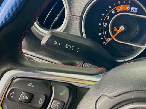 Used 2023 Jeep Gladiator Rubicon image 4