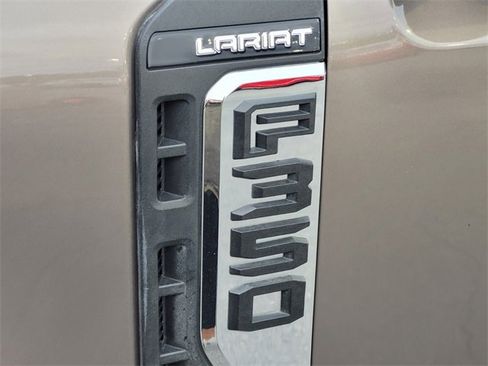 Certified 2023 Ford F350 Lariat w/ Chrome Package image 18