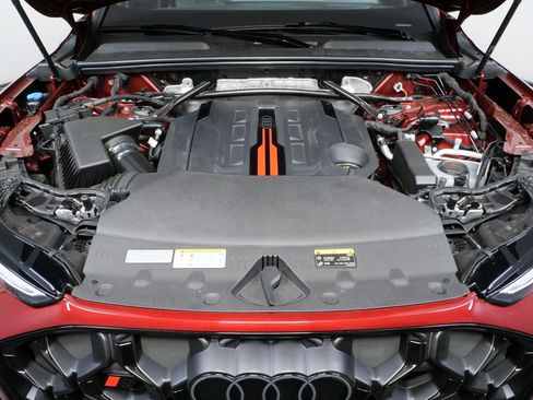 New 2026 Audi SQ5 Premium Plus image 32