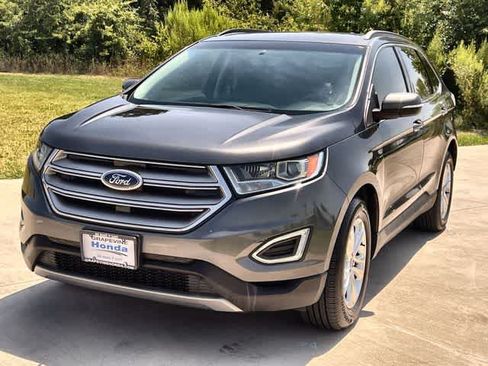 Used 2016 Ford Edge SEL w/ Equipment Group 201A FWD image 2