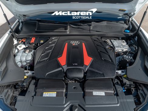 Used 2023 Audi RS Q8 image 37