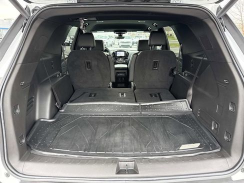 Used 2023 Chevrolet Traverse RS w/ LPO, Floor Liner Package AWD/4WD image 22