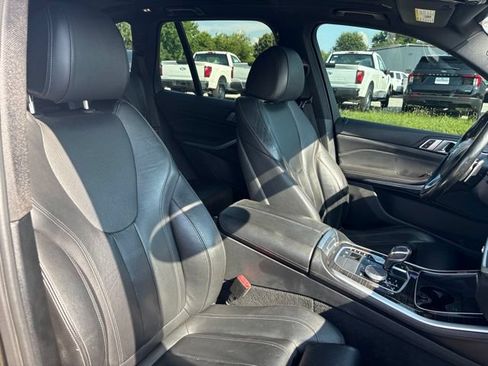 Used 2020 BMW X5 xDrive40i w/ Premium Package AWD/4WD image 12