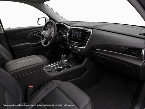 Used 2021 Chevrolet Traverse Premier w/ Redline Edition FWD image 9