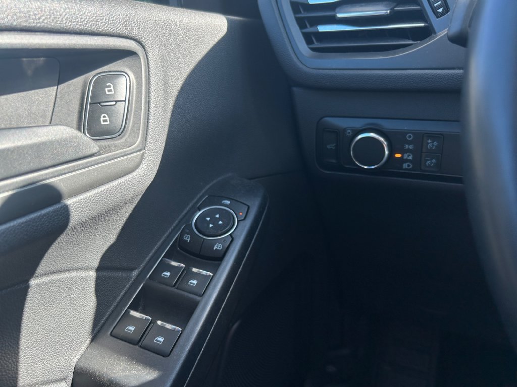 Certified 2024 Ford Escape Active AWD/4WD image 19
