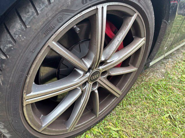 Certified 2023 Audi S8 w/ S8 Comfort Plus Package AWD/4WD image 3