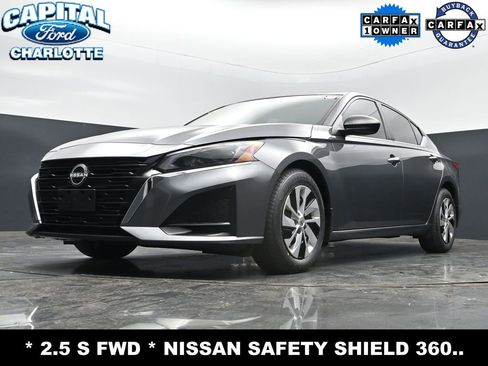 Used 2024 Nissan Altima 2.5 S FWD image 21