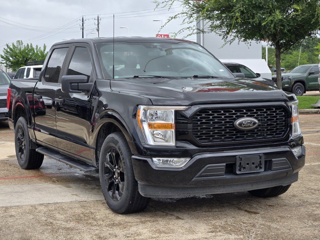 Used 2022 Ford F150 XL w/ STX Black Appearance Package RWD image 3