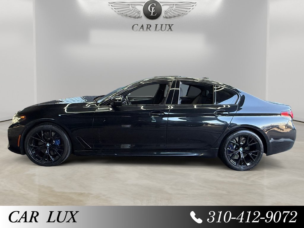 Used 2021 BMW 540i w/ M Sport Package RWD image 2