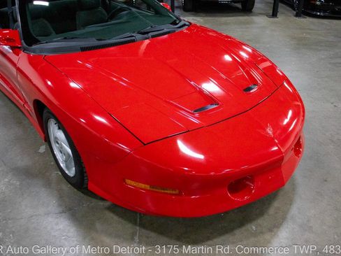 Used 1993 Pontiac Firebird Trans Am image 14