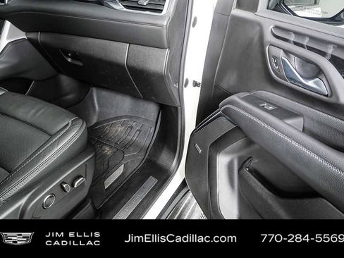 Used 2021 GMC Yukon Denali image 27