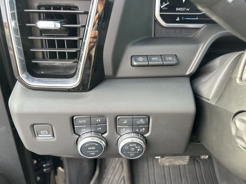 Used 2023 GMC Sierra 1500 Denali Ultimate image 23