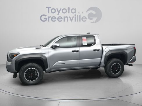 New 2026 Toyota Tacoma TRD Off-Road AWD/4WD image 5
