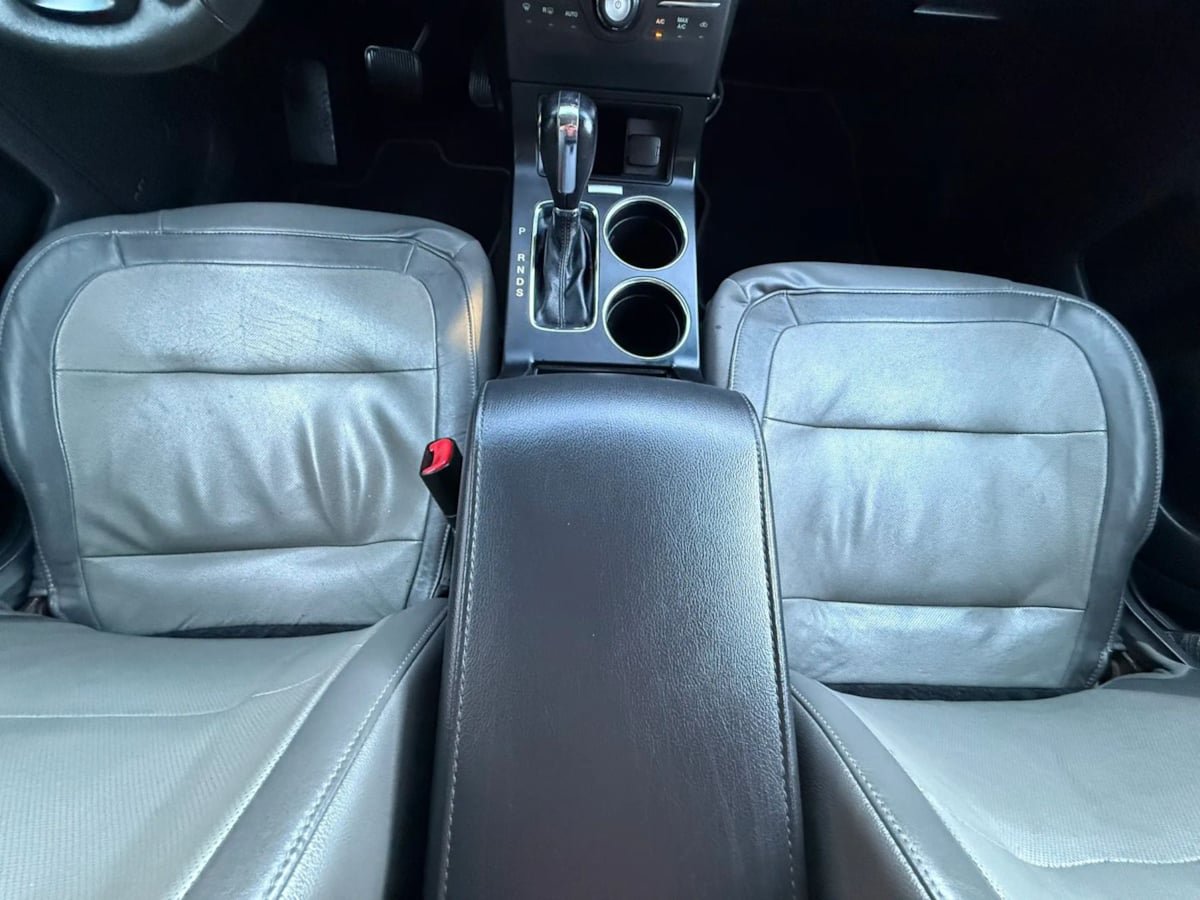 Used 2018 Ford Flex SEL w/ Equipment Group 202A FWD image 46