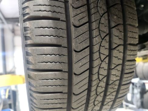 Used 2019 MAZDA MX-5 Miata RF Grand Touring w/ Interior Package image 11