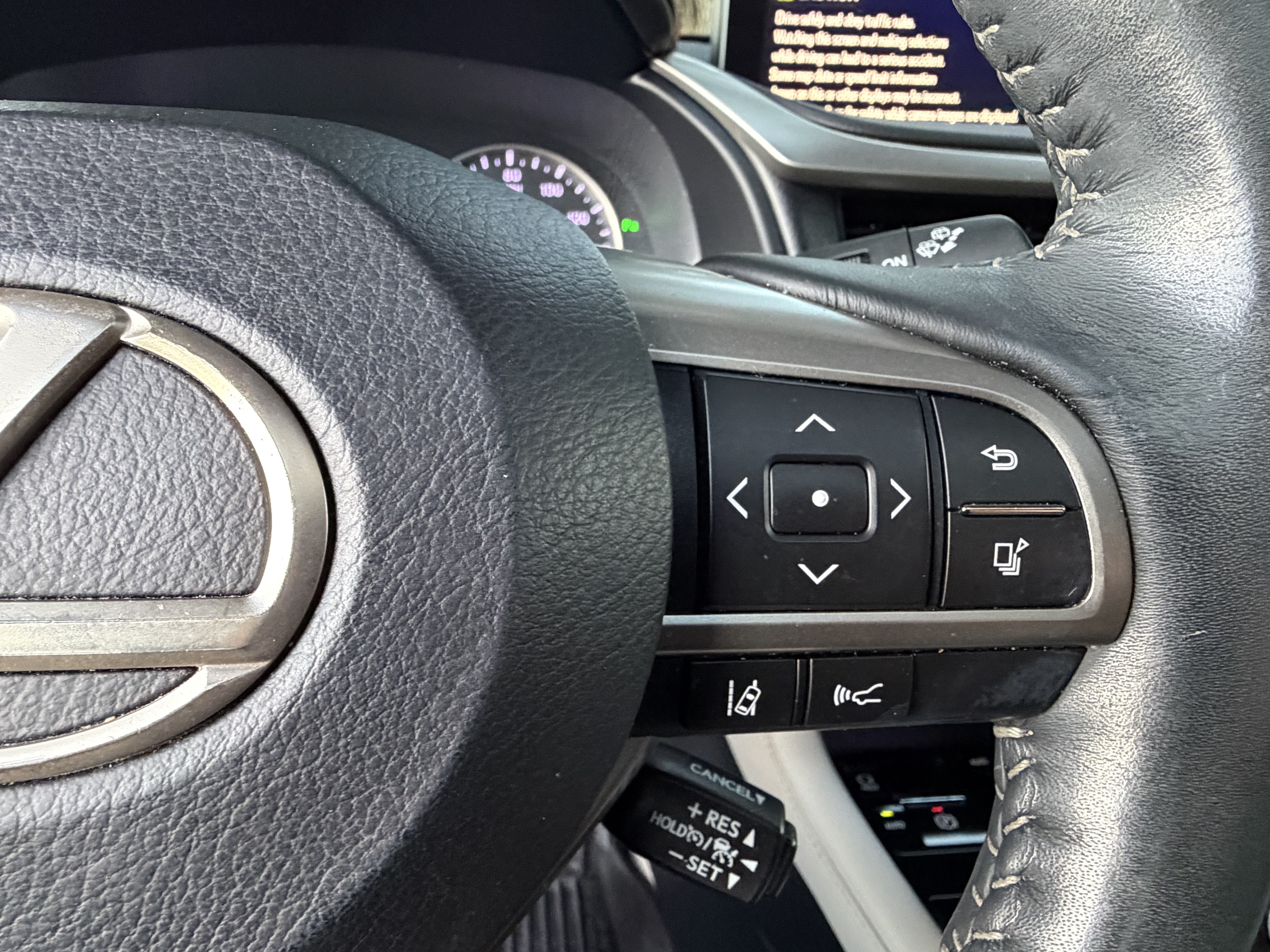 Used 2019 Lexus RX 350 FWD w/ Navigation Package image 20