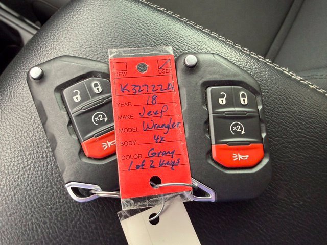 Used 2018 Jeep Wrangler Unlimited Sahara AWD/4WD image 42