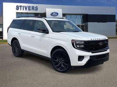 New 2025 Ford Expedition Platinum w/ Stealth Appearance Package