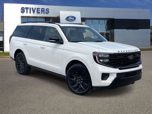 New 2025 Ford Expedition Platinum w/ Stealth Appearance Package AWD/4WD image 1