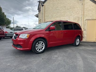 Used 2013 Dodge Grand Caravan SXT w/ Rear Park Assist Pkg