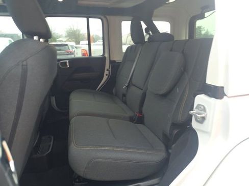 Used 2025 Jeep Wrangler Unlimited Sahara w/ Safety Group image 26