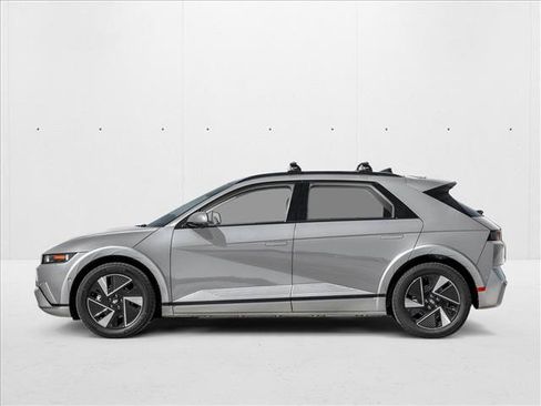 New 2026 Hyundai Ioniq 5 SEL RWD image 3