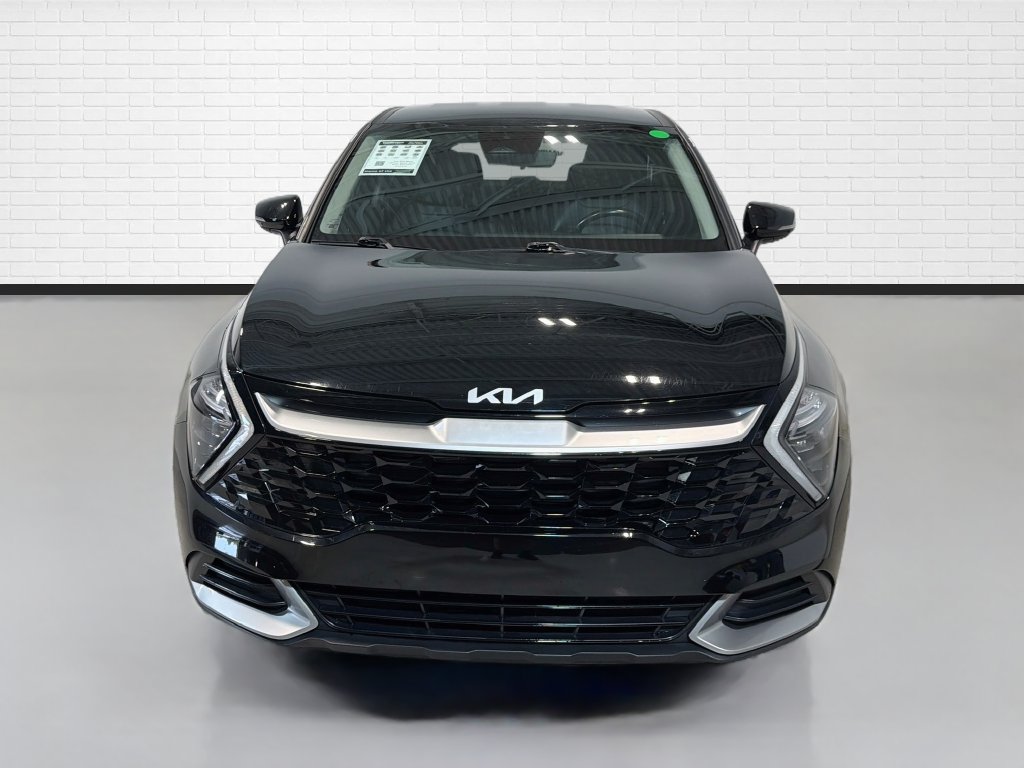 Used 2023 Kia Sportage EX FWD image 2