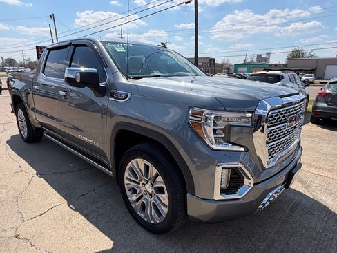 Used 2021 GMC Sierra 1500 Denali w/ Denali Ultimate Package AWD/4WD image 7