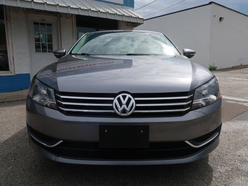 Used 2012 Volkswagen Passat 2.5 SE image 9