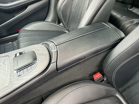 Used 2022 Mercedes-Benz E 350 Sedan image 21