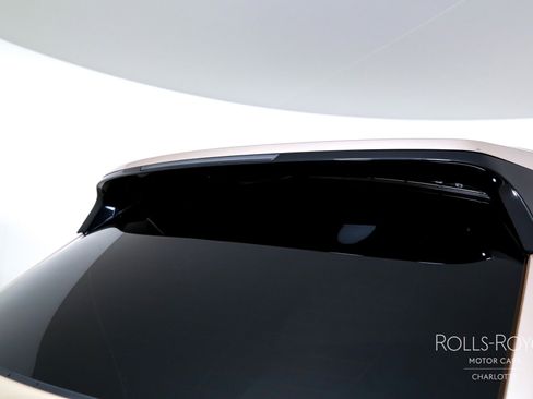 Used 2019 Rolls-Royce Cullinan image 43