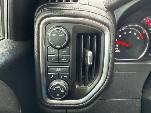 Used 2020 Chevrolet Silverado 1500 LT w/ All-Star Edition AWD/4WD image 34