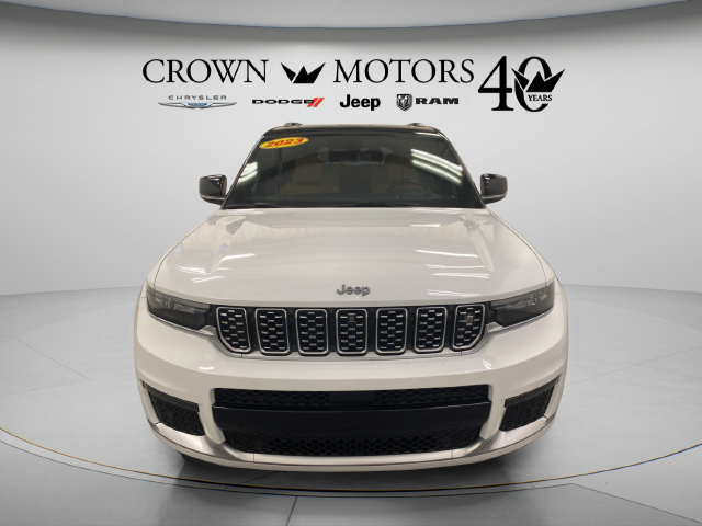 Used 2023 Jeep Grand Cherokee L Summit w/ Advanced Protech Group IV AWD/4WD image 10
