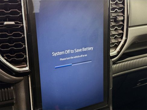 Used 2024 Ford Ranger XLT w/ FX4 Off-Road Package image 12