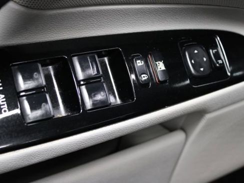 Used 2012 Lexus IS 250 image 8