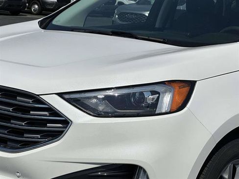 Used 2023 Ford Edge Titanium AWD/4WD image 7
