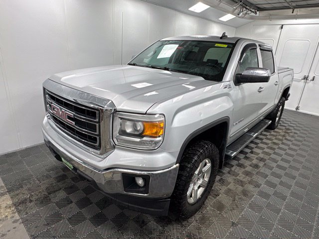 Used 2015 GMC Sierra 1500 SLT w/ Suspension Package, Off-Road AWD/4WD image 3
