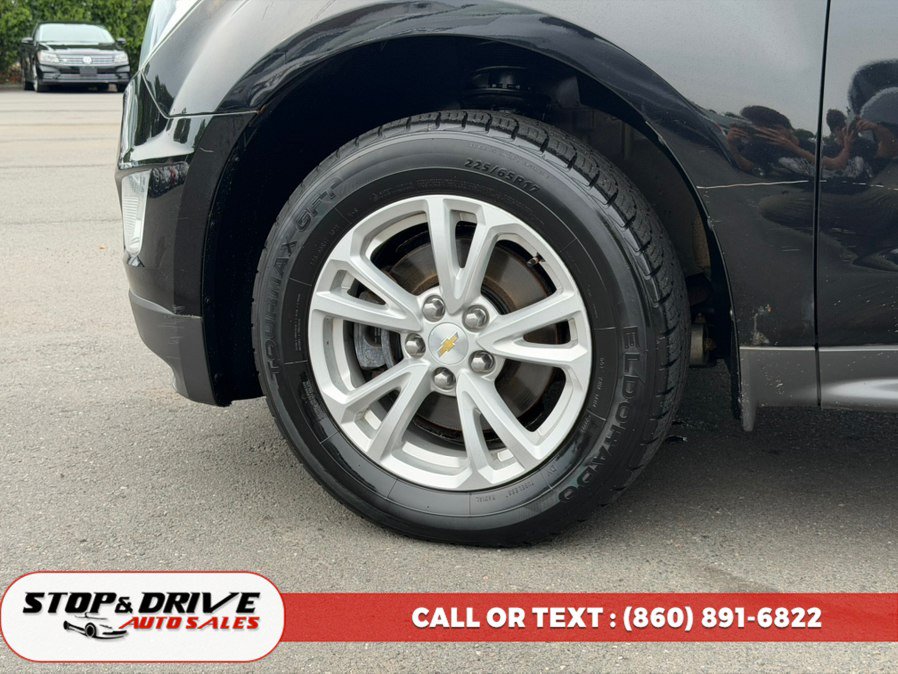Used 2017 Chevrolet Equinox LT AWD/4WD image 9