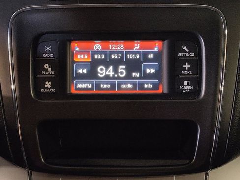 Used 2017 Dodge Journey SE FWD image 25