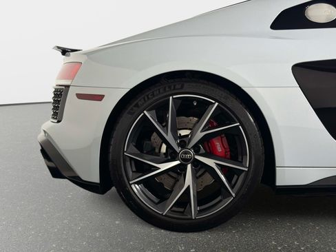 Used 2023 Audi R8 V10 performance RWD image 21
