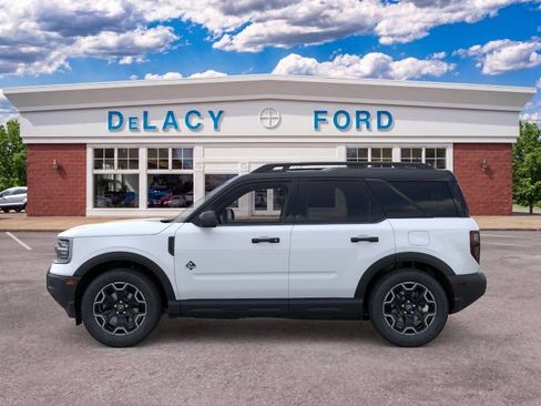 New 2026 Ford Bronco Sport Outer Banks AWD/4WD image 3