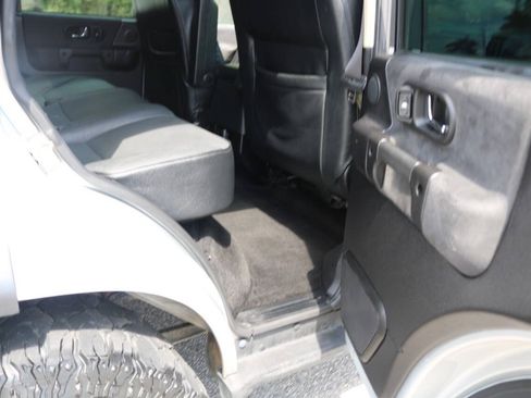 Used 2004 Land Rover Discovery HSE AWD/4WD image 33