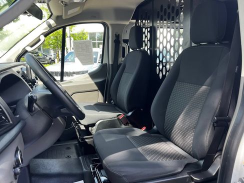 Used 2025 Ford Transit 250 Low Roof w/ Exterior Upgrade Package RWD image 18