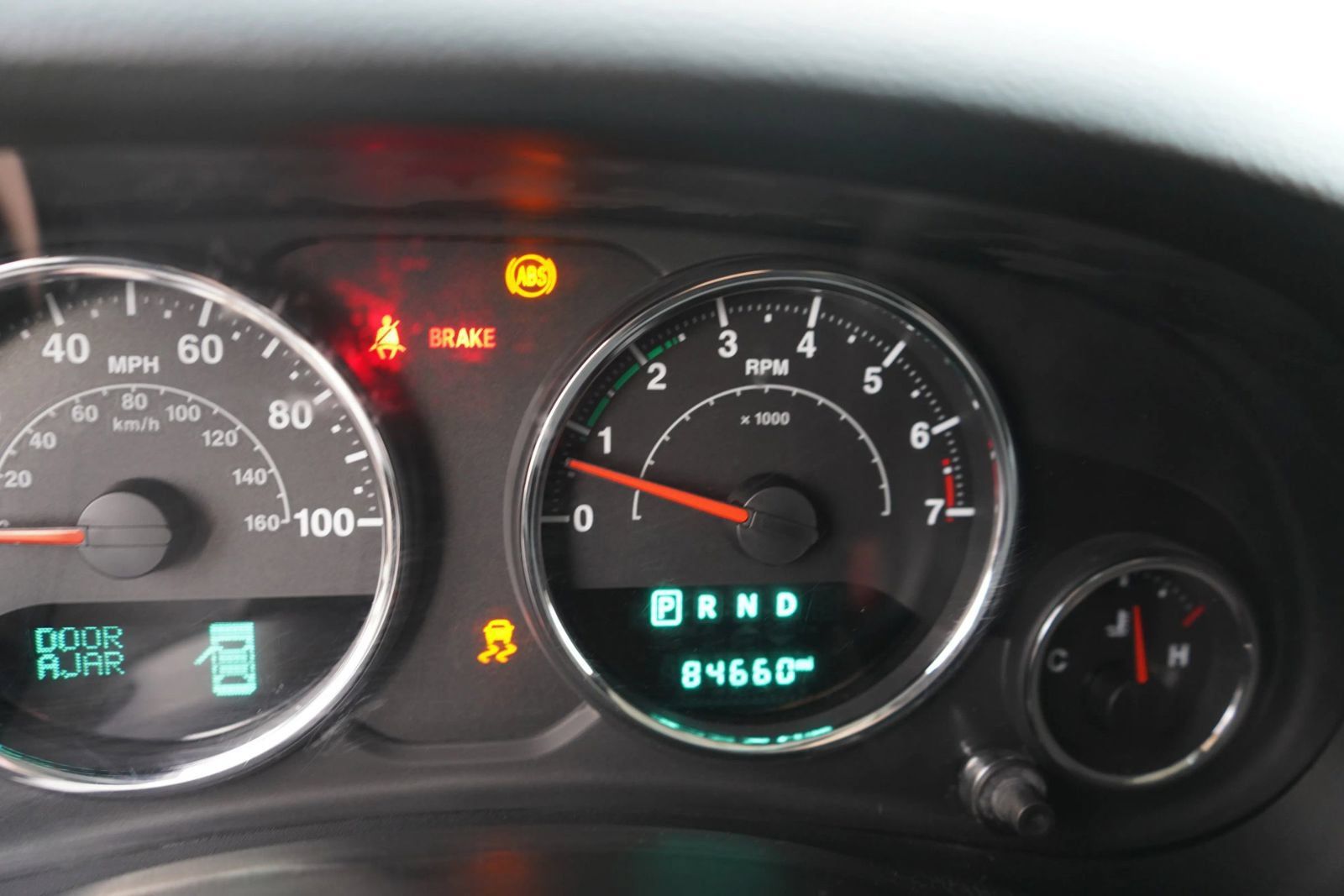Used 2015 Jeep Wrangler Unlimited Sport AWD/4WD image 11
