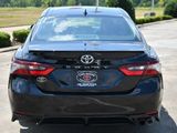Used 2024 Toyota Camry SE image 4