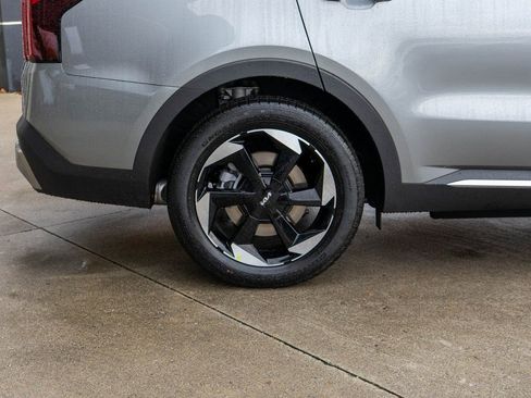 New 2026 Kia Sorento EX w/ EX Premium Package AWD/4WD image 33