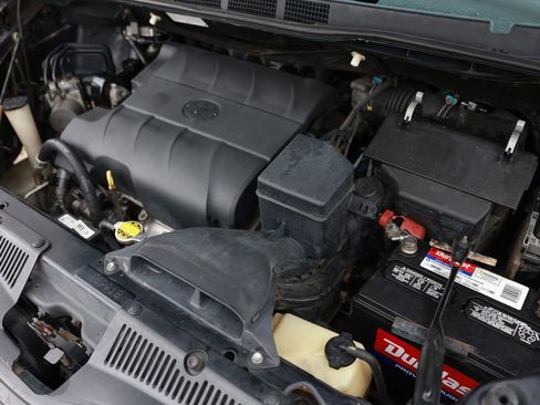 Used 2015 Toyota Sienna LE image 46